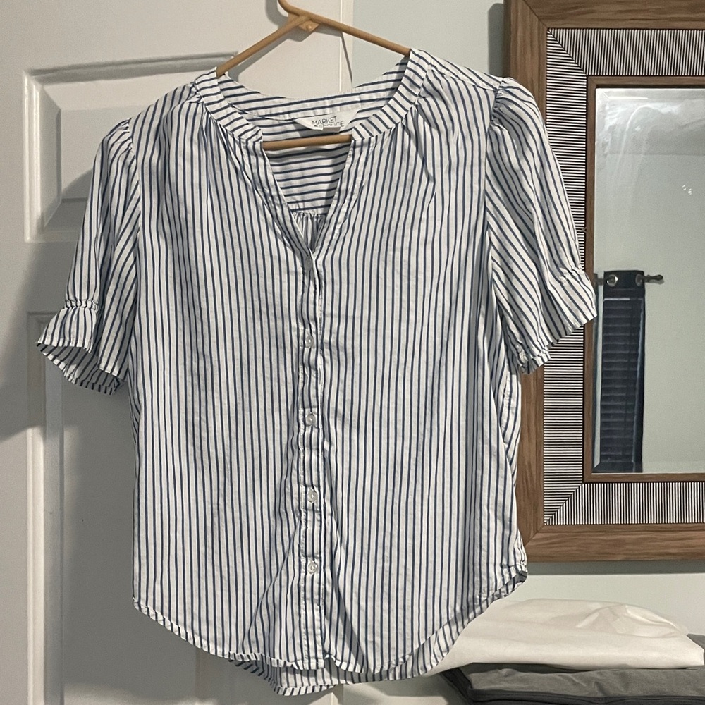Market & Spruce Blue and White Striped Button Down Shirt